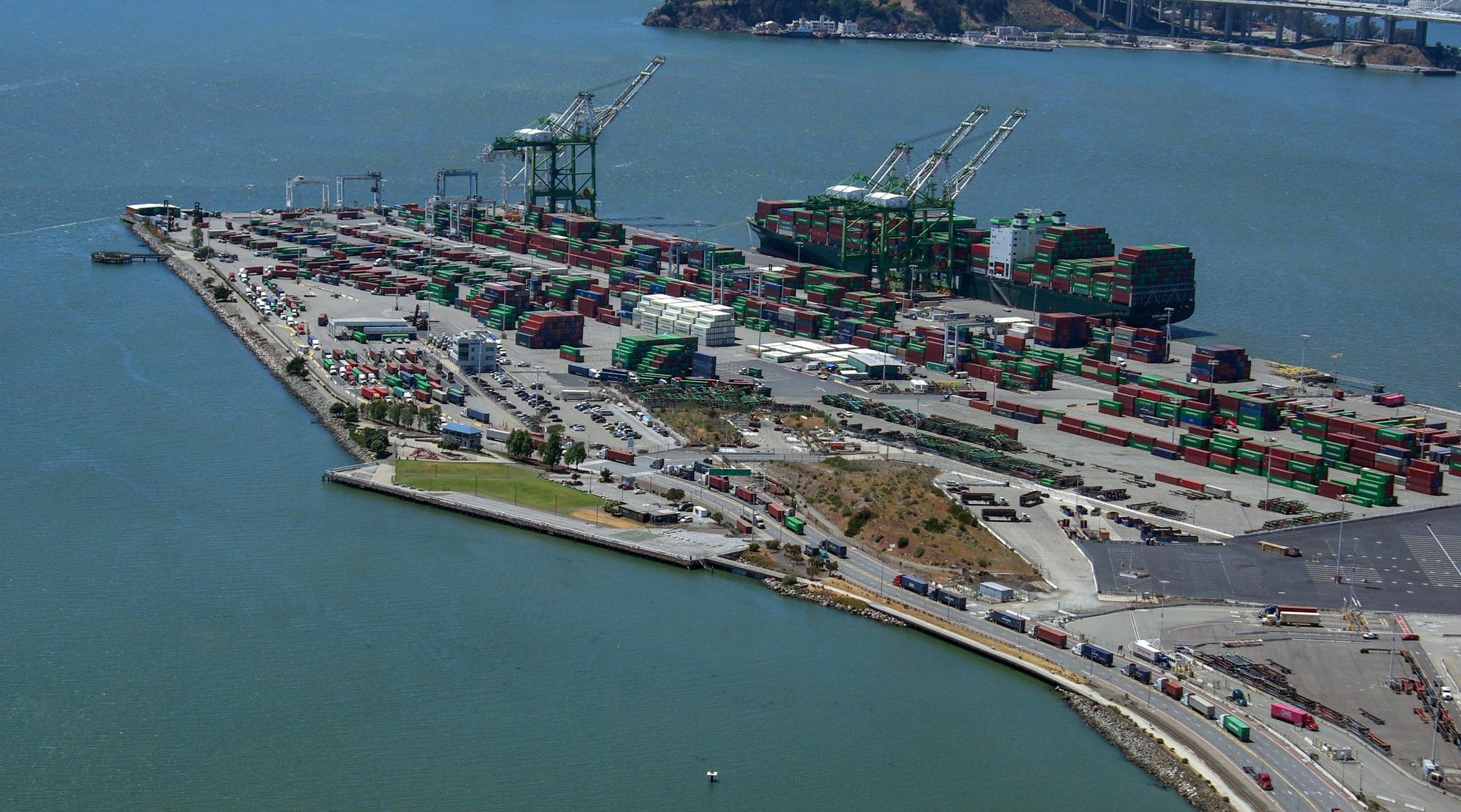 Port Of Oakland Opens 25 Acre Container Yard To Help Clear Export   Oakland Port 51407088373 2dc749779b K 