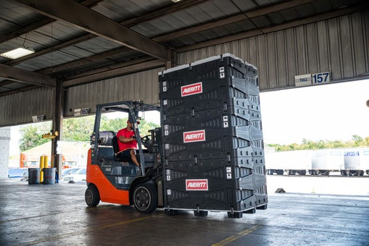 Averitt’s Smart Crate Fuses Reusability With Technology For More Efficient Shipping