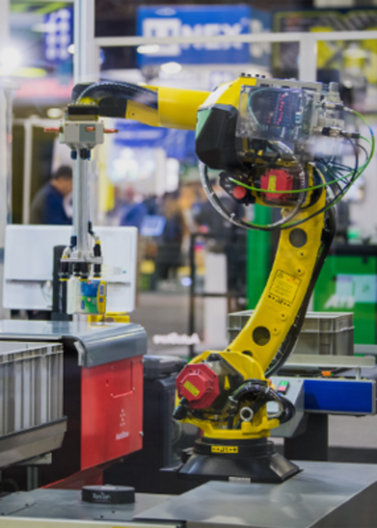 Bastian Solutions SmartPick: The Only Turnkey  Goods to Robot Solution