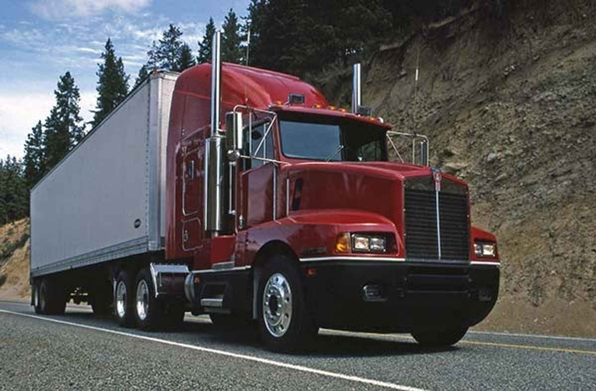 DCV23_03_inbound_kenworth.jpg