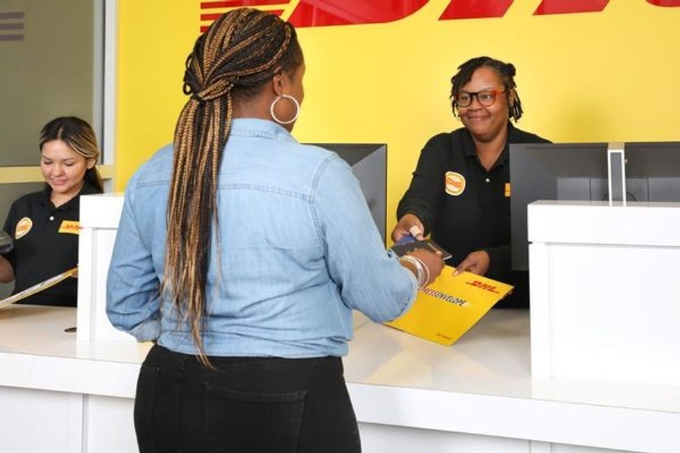 DHL Expands Operations with New Retail Store in Minneapolis Area