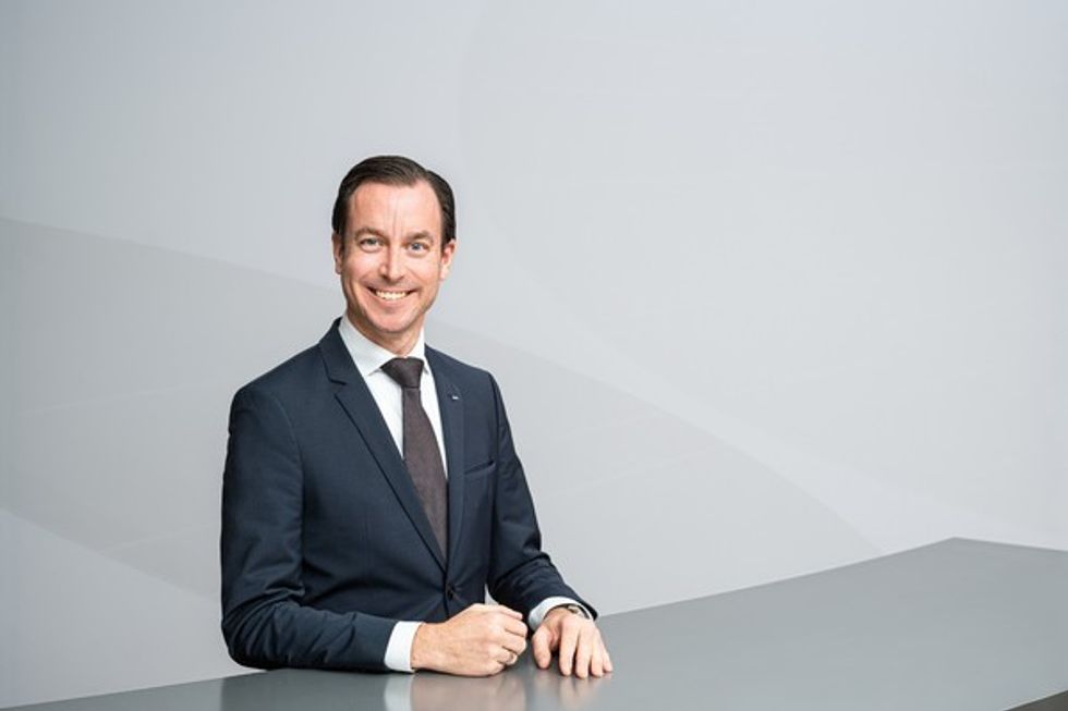 Dr. Tobias Burger becomes COO Air & Sea Logistics at DACHSER