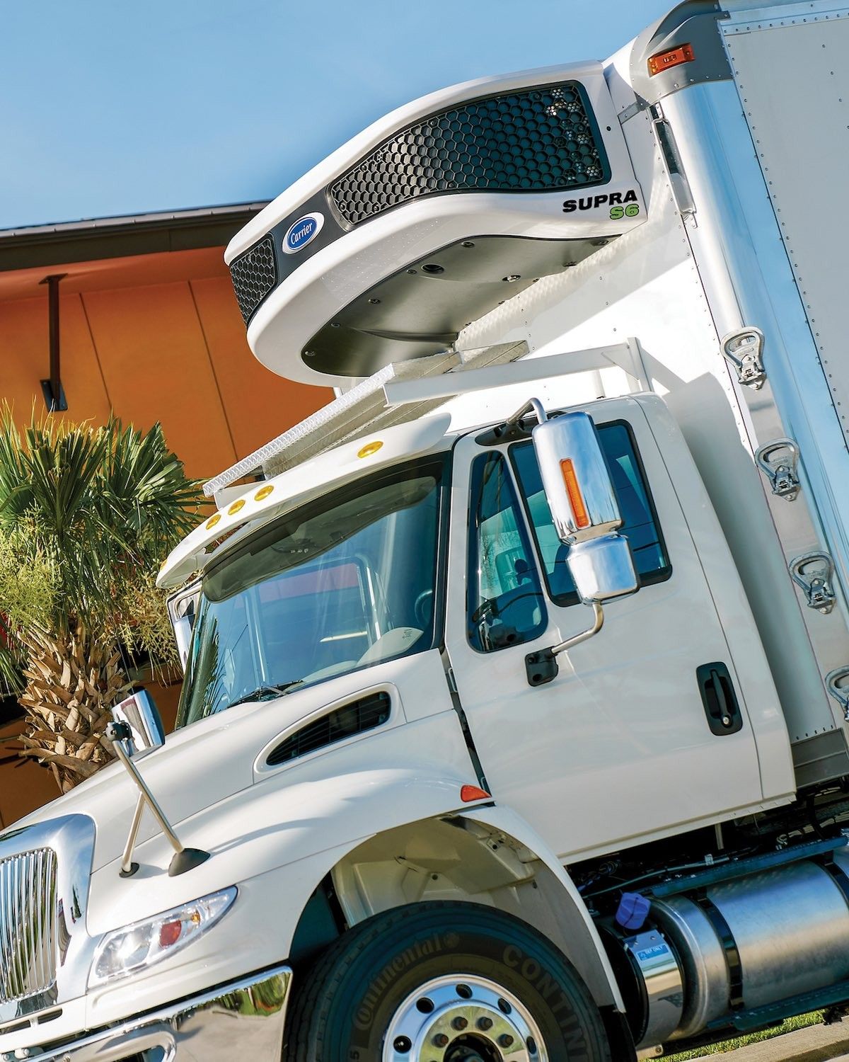 New-Generation Truck Refrigeration Unit from Carrier Transicold Boasts "Supra" Powers