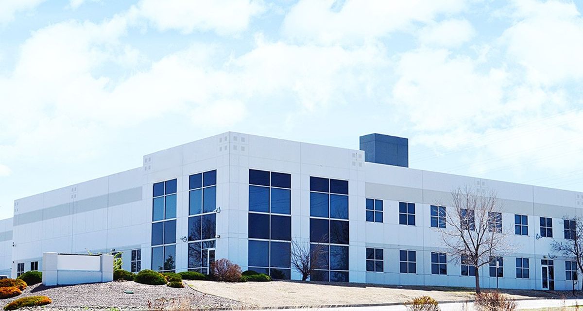 CBRE Completes 85k SF Industrial Lease in Metro Denver on Behalf of Newly Merged Mattress Companies