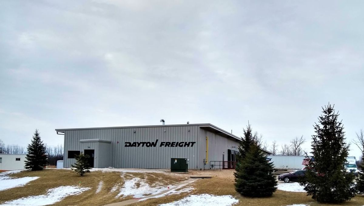 DAYTON FREIGHT EXPANDS SERVICE CENTER IN SAGINAW MICHIGAN