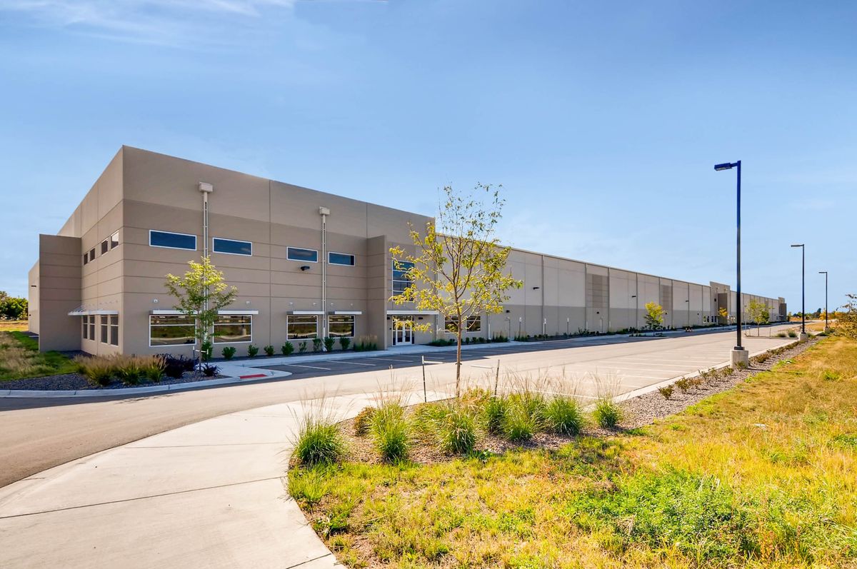 CBRE Arranges $28 Million Off-Market Sale of Smith Road Commerce Center in Aurora