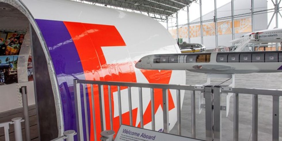 FedEx jet houses world's first aircargo exhibit