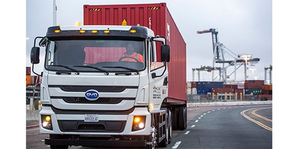 Truckers at Port of Oakland expand trials of electric vehicles