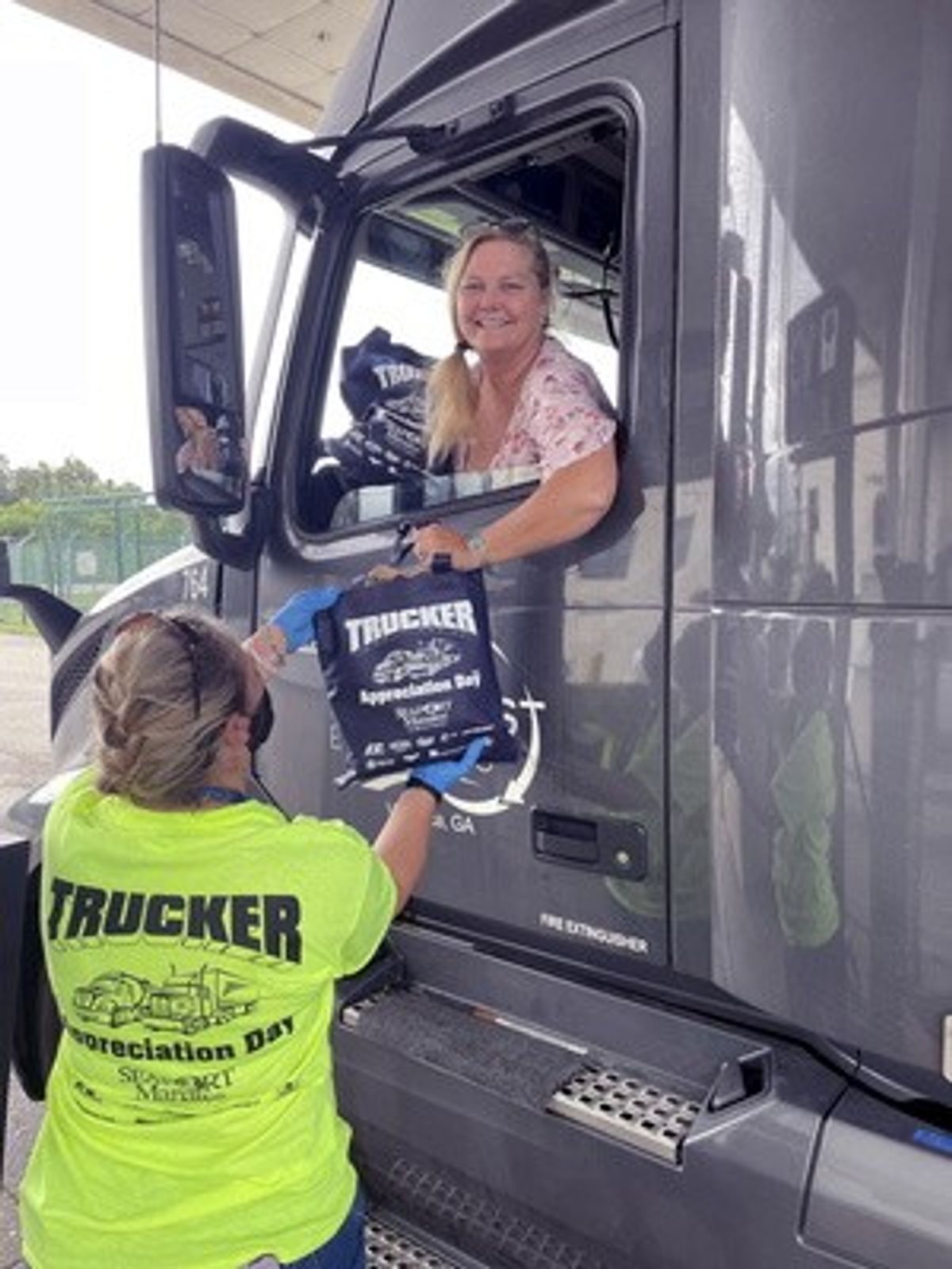 Port Manatee shows special appreciation to truckers