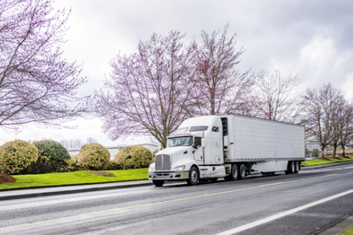 U.S. Bank Freight Payment Index: Besides SW region, U.S. truck freight volume continues to contract